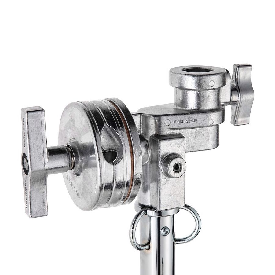 Avenger Overhead Stand 65 650cm Silver