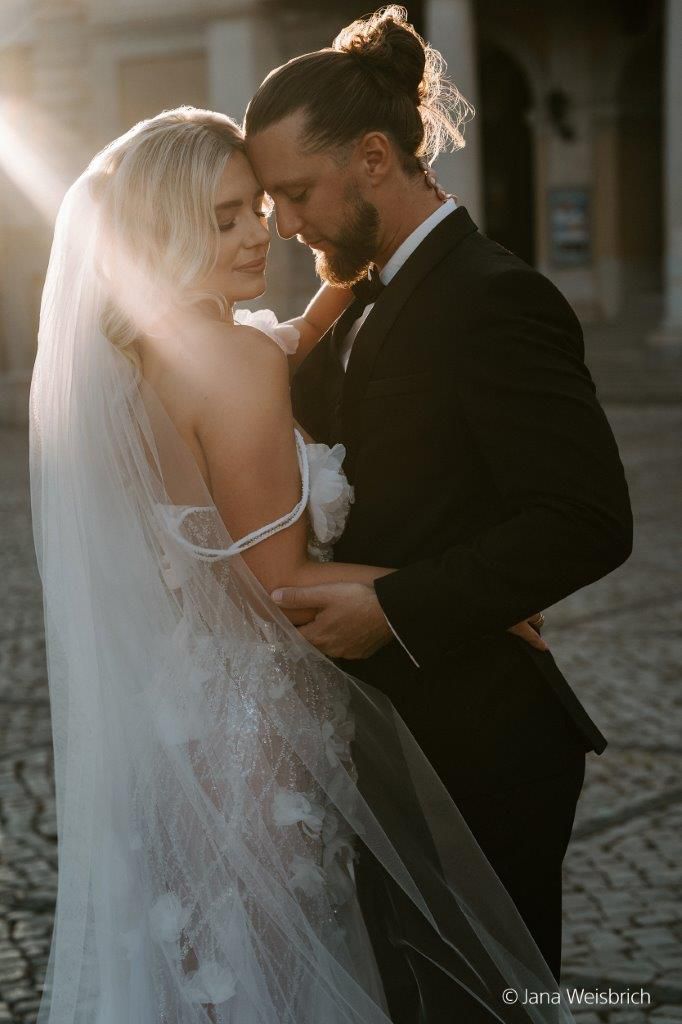 Sony E-Mount FF 85mm GM II F1.4