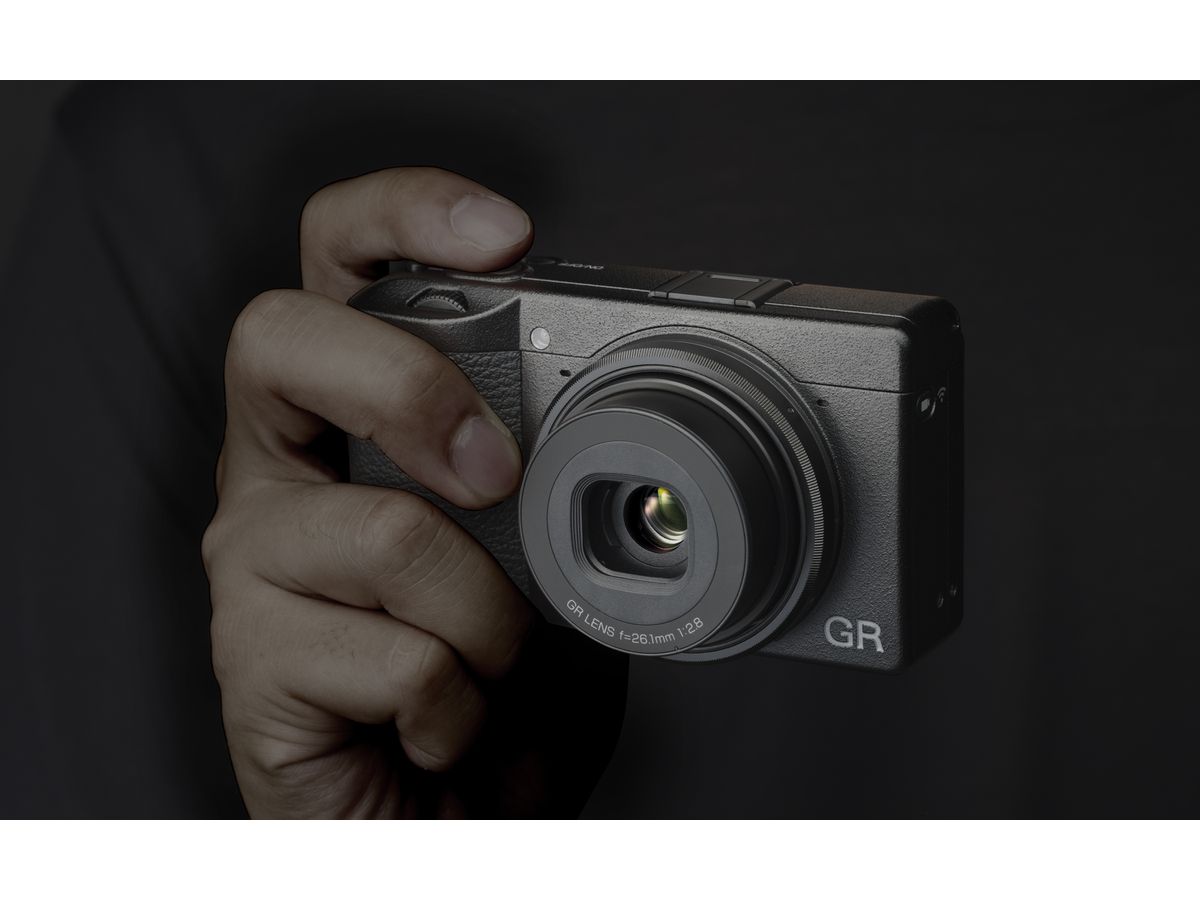 Ricoh GR IIIx Urban Edition Kit