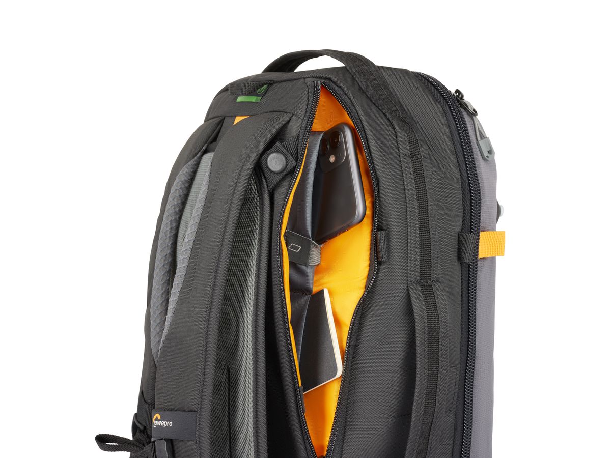 Lowepro Trekker Lite 250 grey Green Line