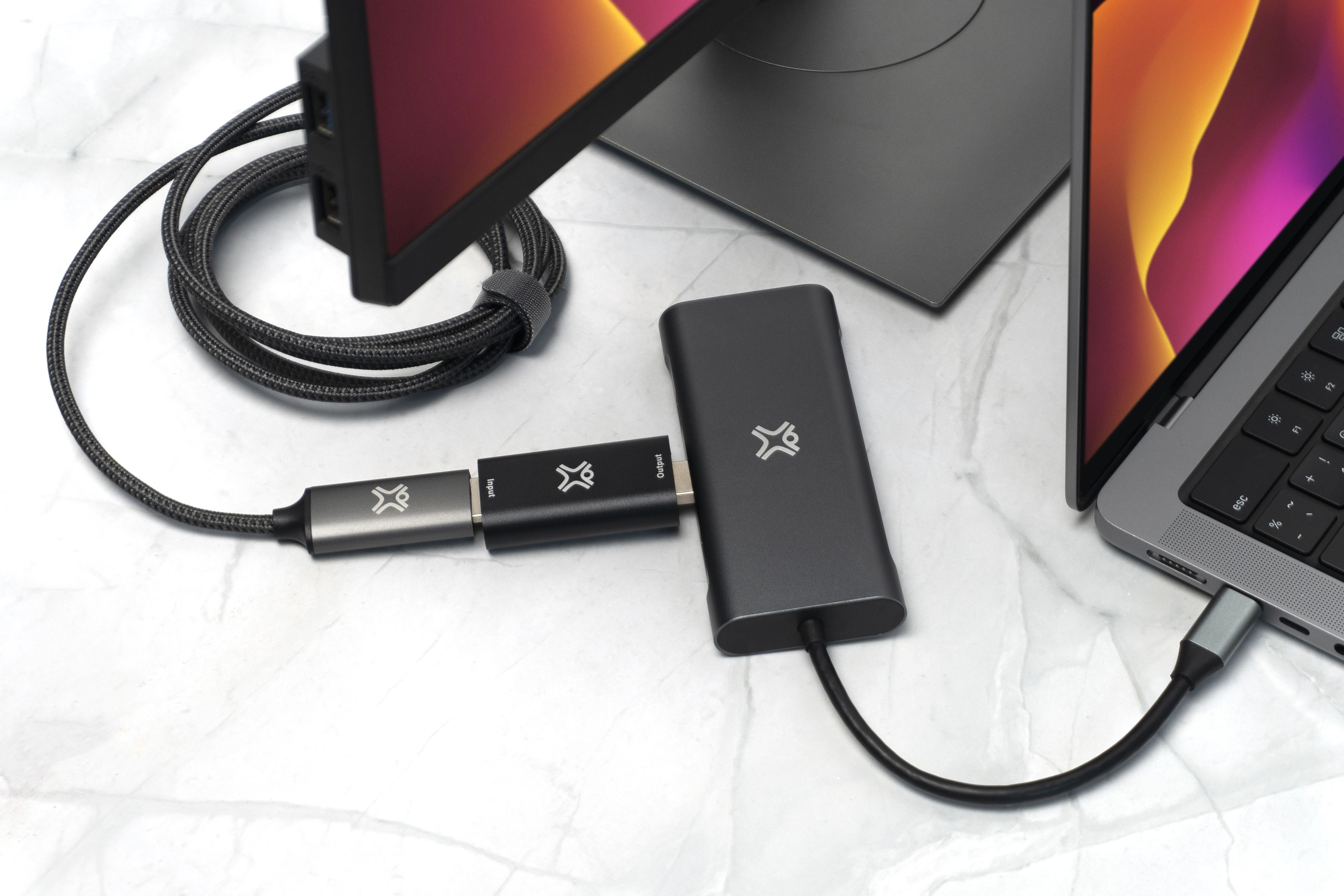 XtremeMac USB-C to HDMI Cable 2m