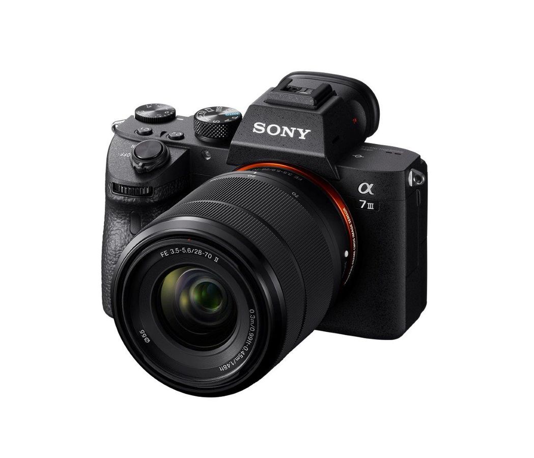 Sony Alpha A7 Mark III Kit 28-70mm II