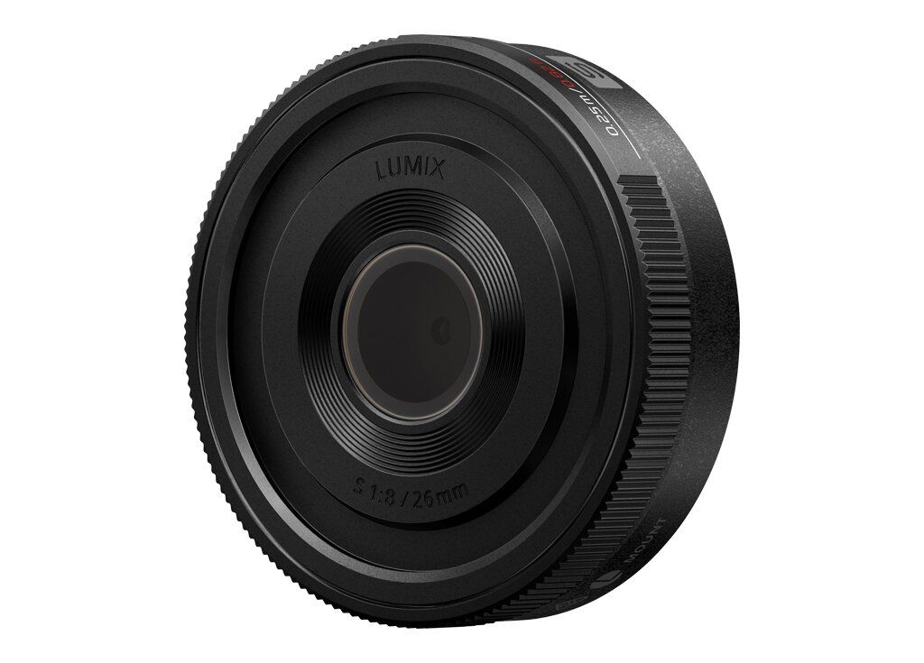 Panasonic Lumix S 26mm F8
