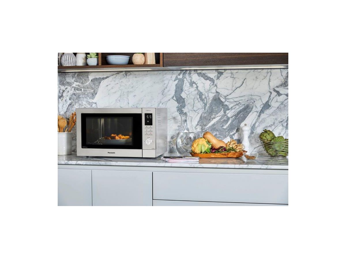 Panasonic Mikrowelle CD88 Kombi silber