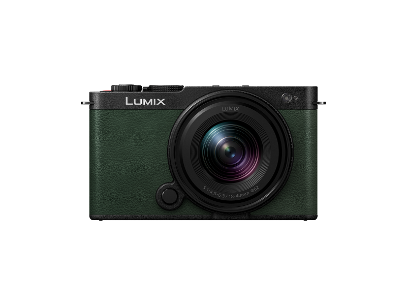 Panasonic Lumix S9 + 18-40mm Dark Olive
