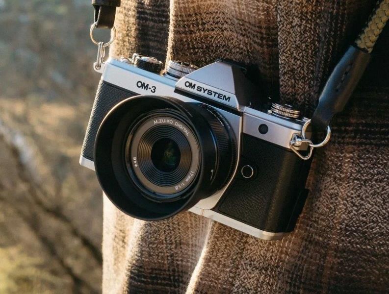 OM System m.Zuiko ED 17mm F1.8 II