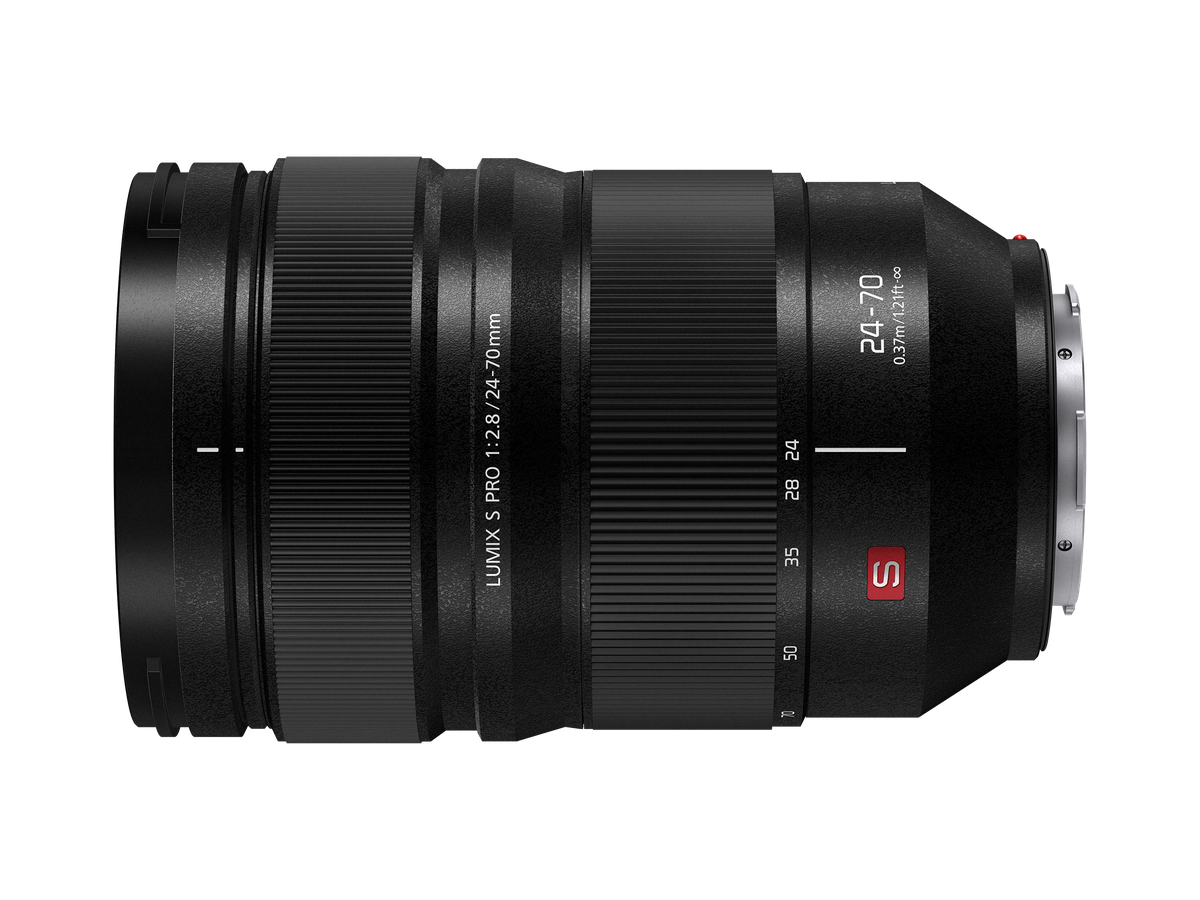 Panasonic Lumix S PRO 24-70mm F2.8