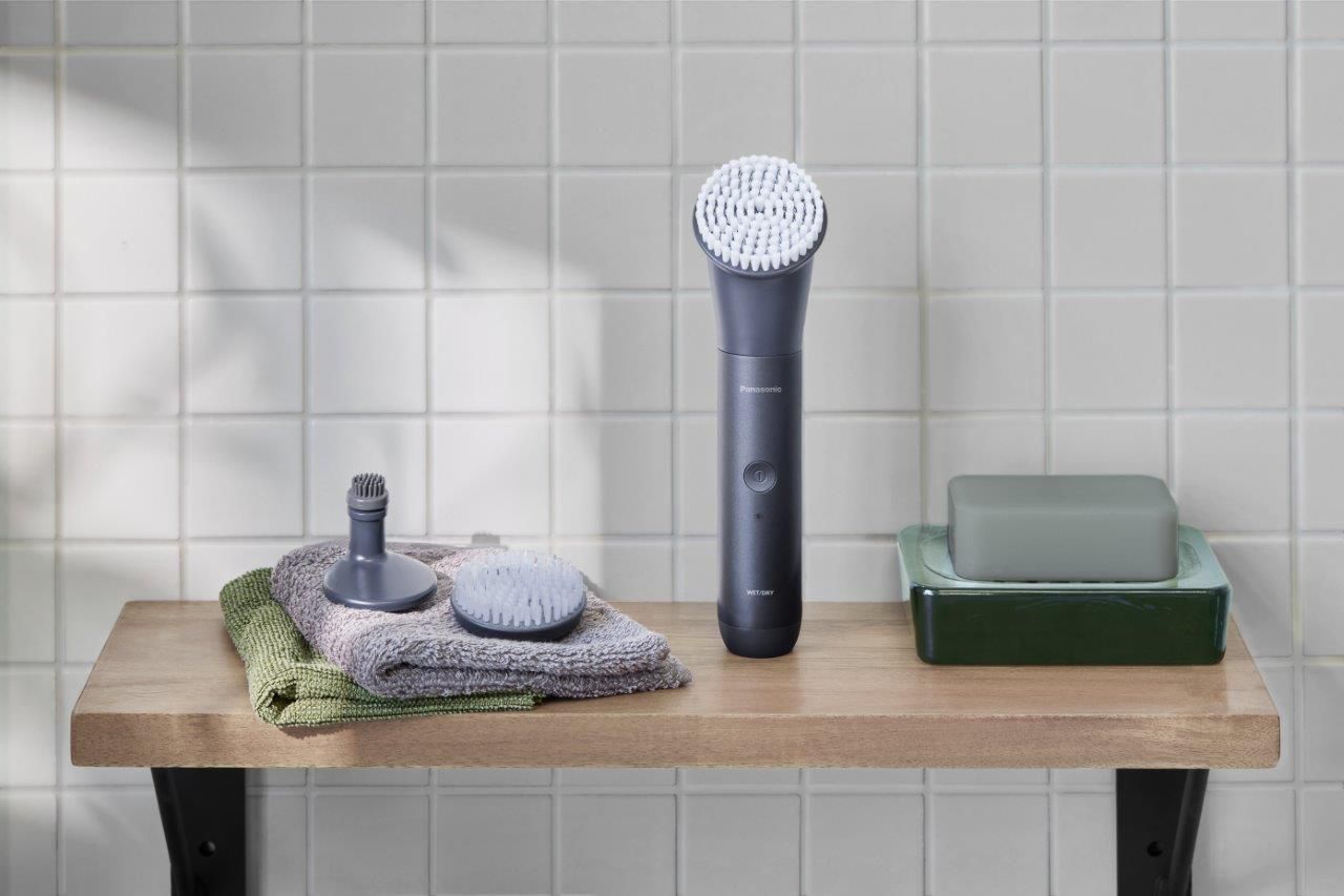 Panasonic Multishape face/beard brush