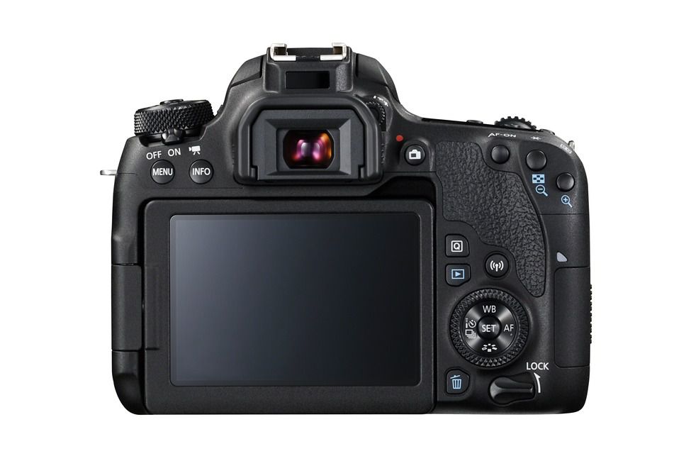 Canon EOS 77D Body