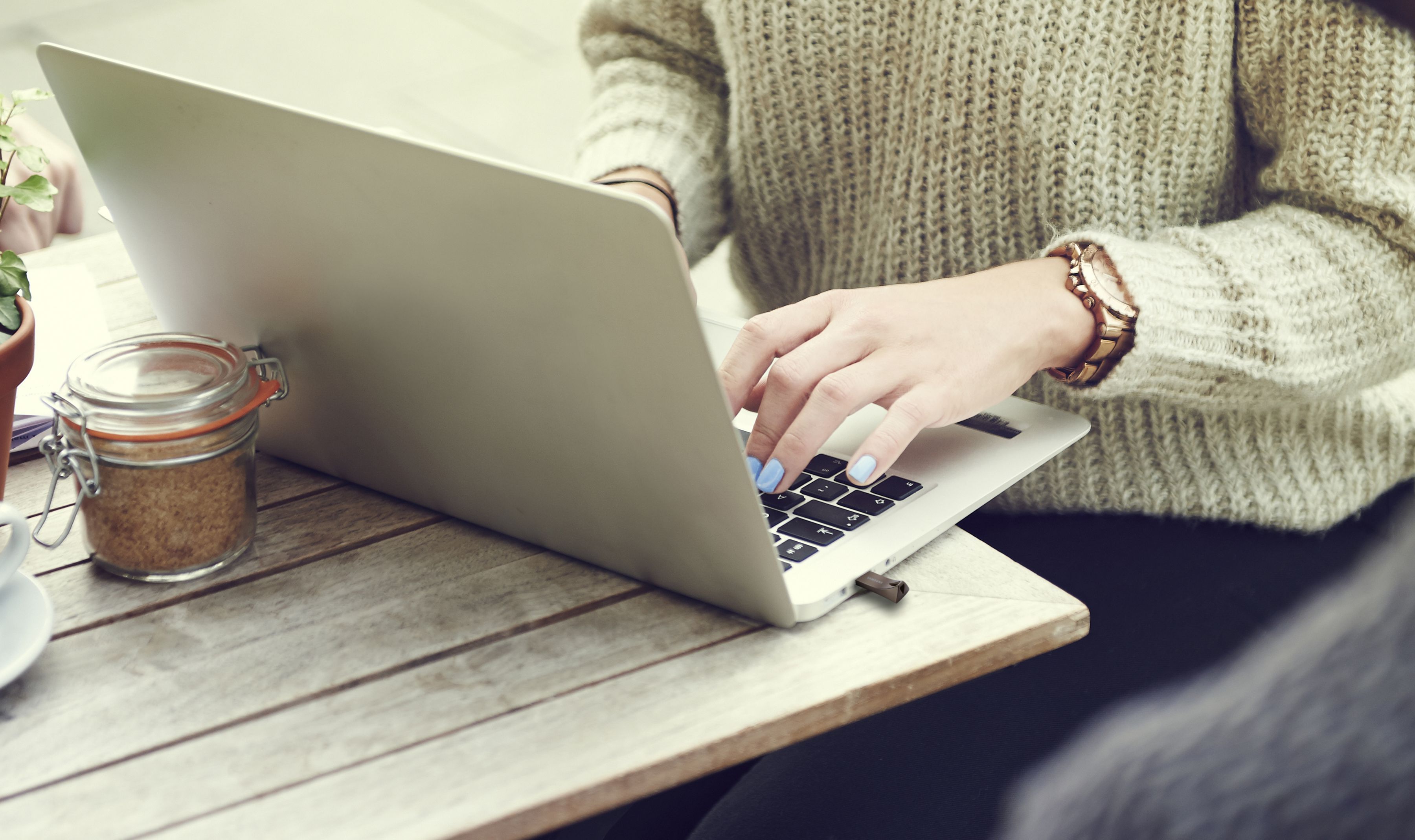 Samsung USB3.1 Bar Plus Titan 256GB