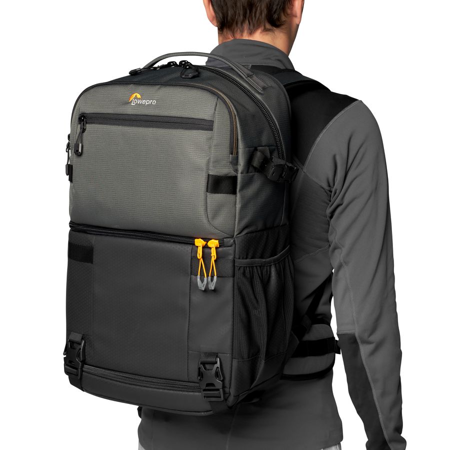 Lowepro Fastpack PRO BP 250 AW III grau