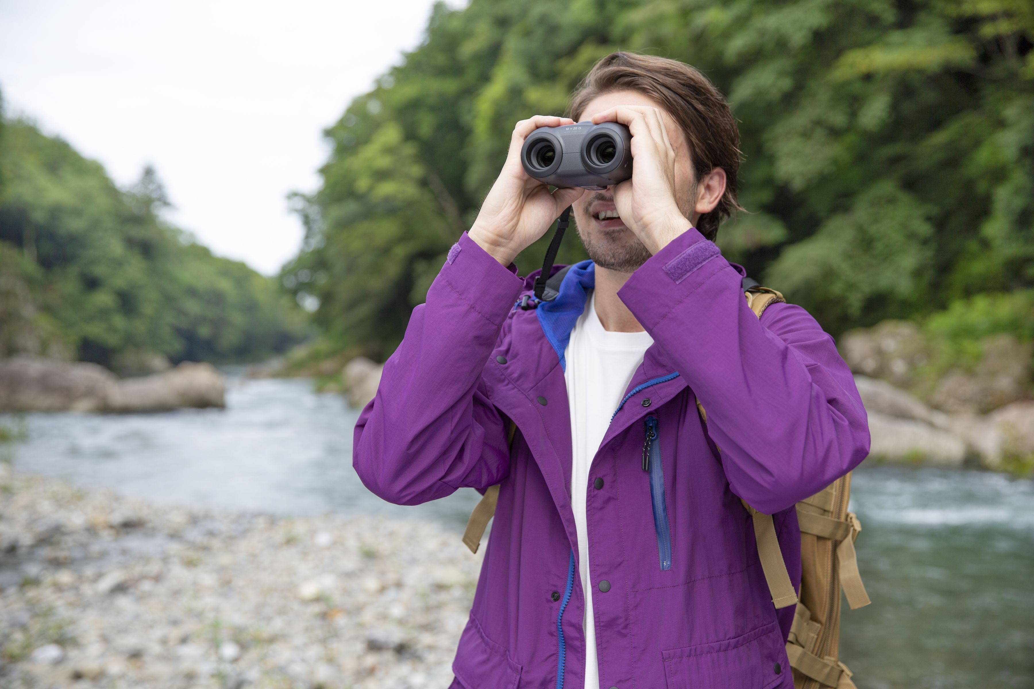 Canon Fernglas 10 x 20 IS