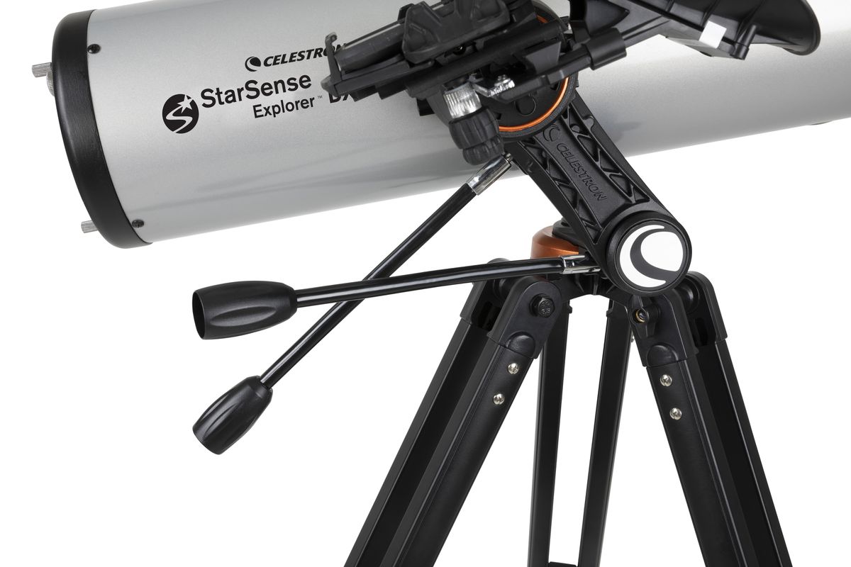 Celestron StarSense Explorer DX 130