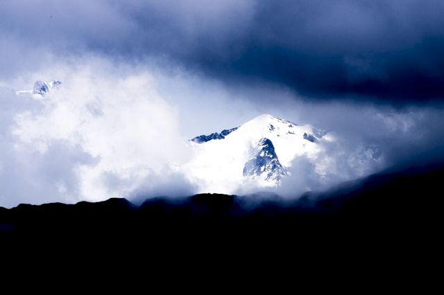 Pentax smc DA 200mm/2.8 ED IF SDM