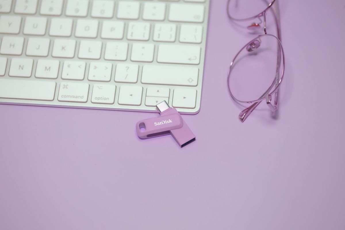 SanDisk Ultra USB DualDriveGo 128GB lila