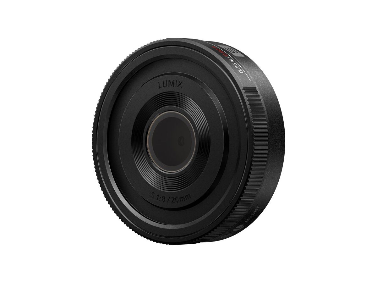 Panasonic Lumix S 26mm F8
