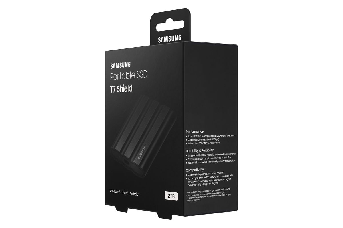 Samsung PSSD T7 Shield 2TB black