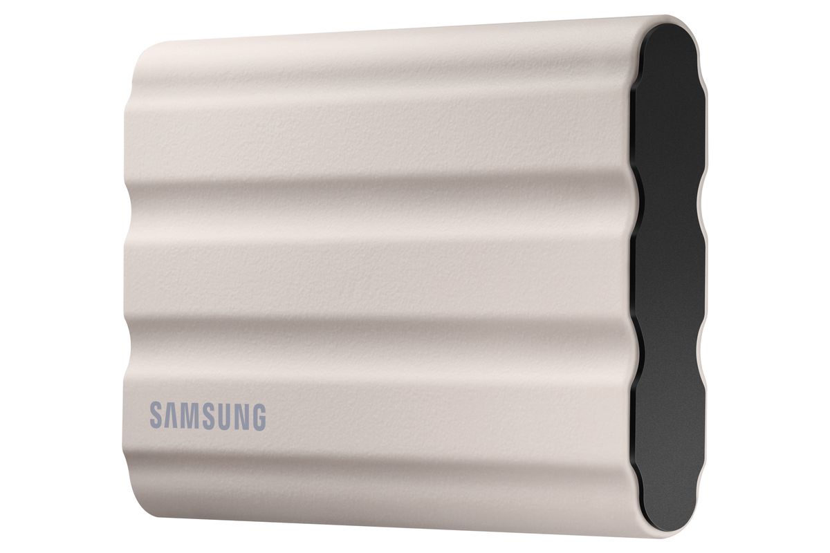 Samsung PSSD T7 Shield 2TB beige