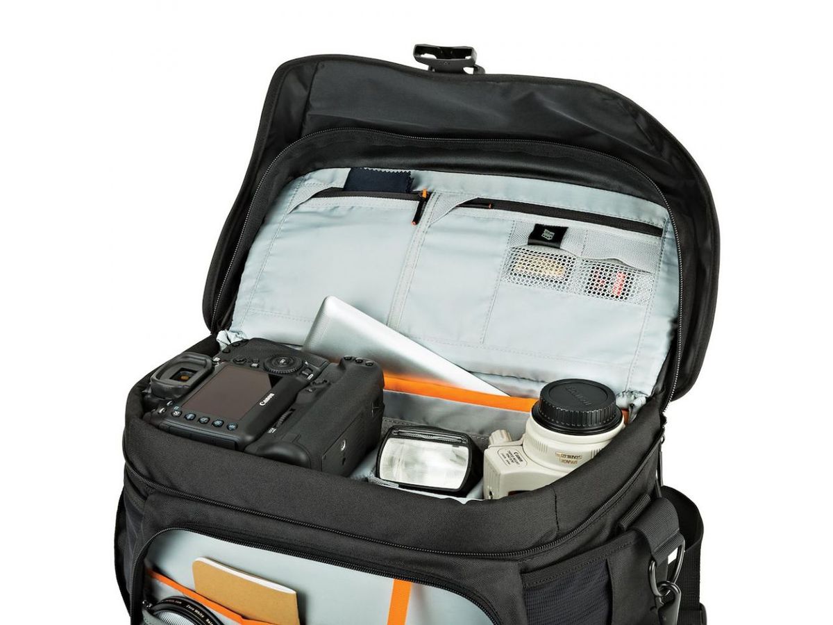 Lowepro Nova 200 AW II