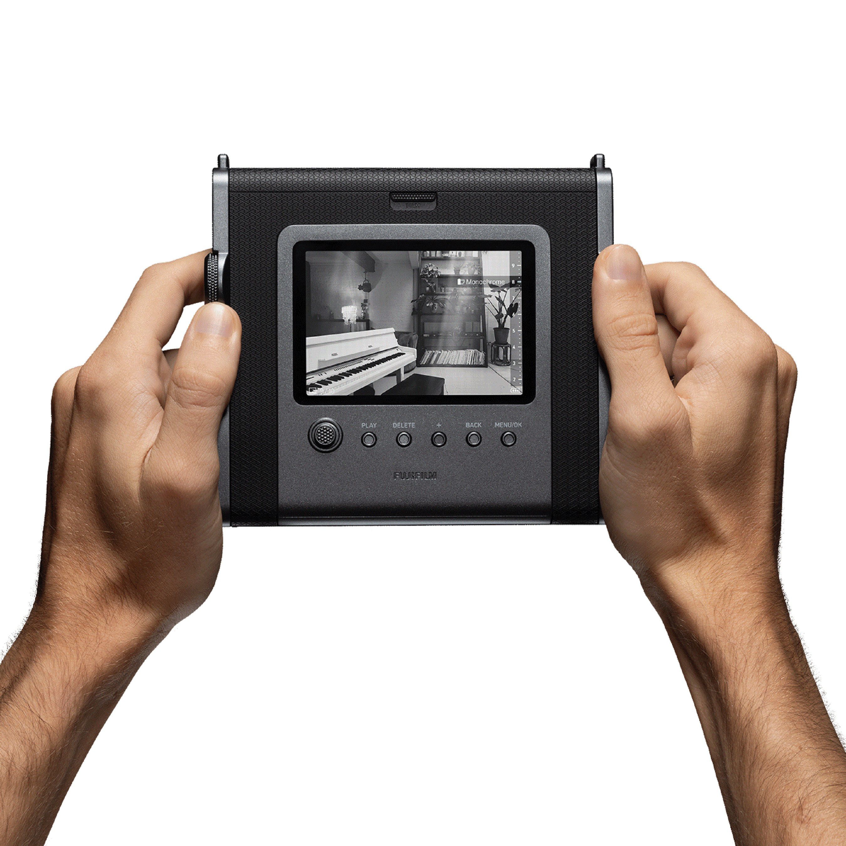 Fujifilm Instax Wide Evo Black