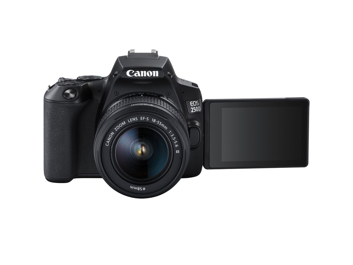 Canon EOS 250D + 18-55mm DC