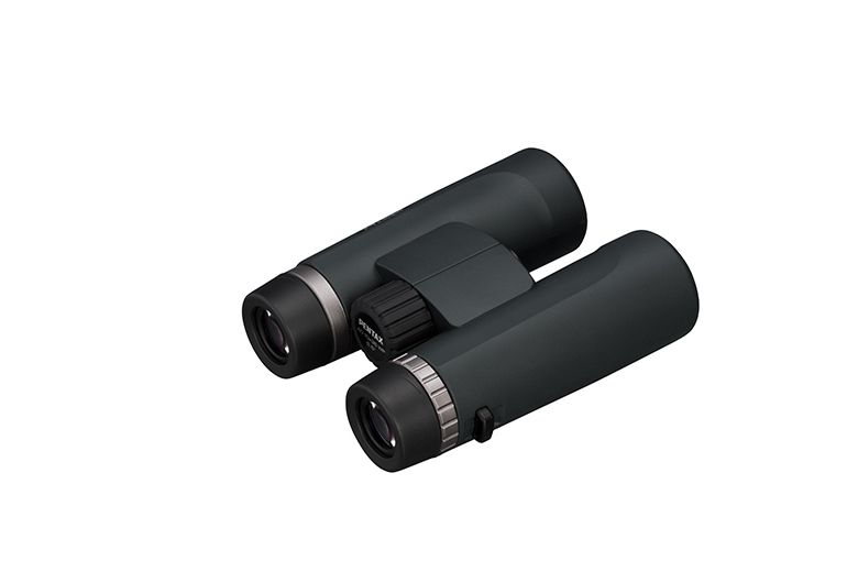 Pentax Fernglas AD 10x36 WP
