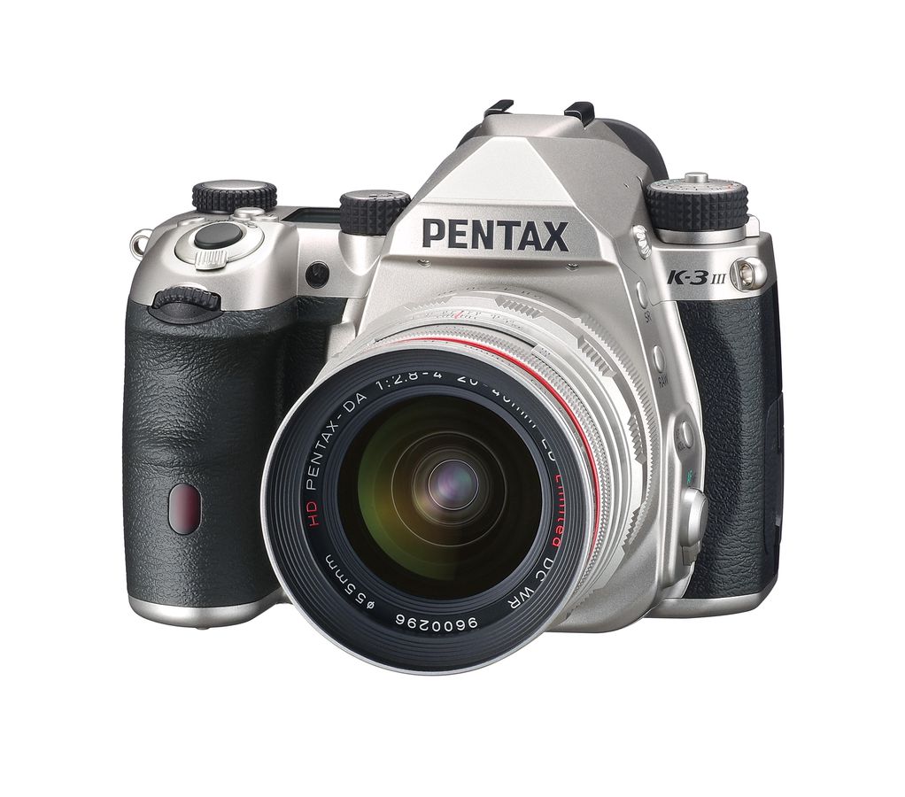 Pentax K-3 Mark III silver + DA 20-40mm