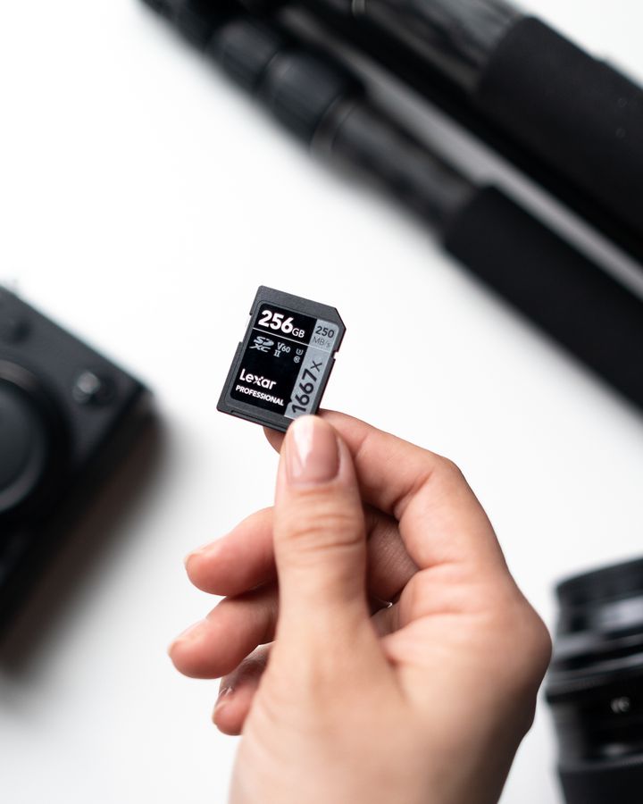 Lexar 1667x UHS-II SDXC 64GB Silver