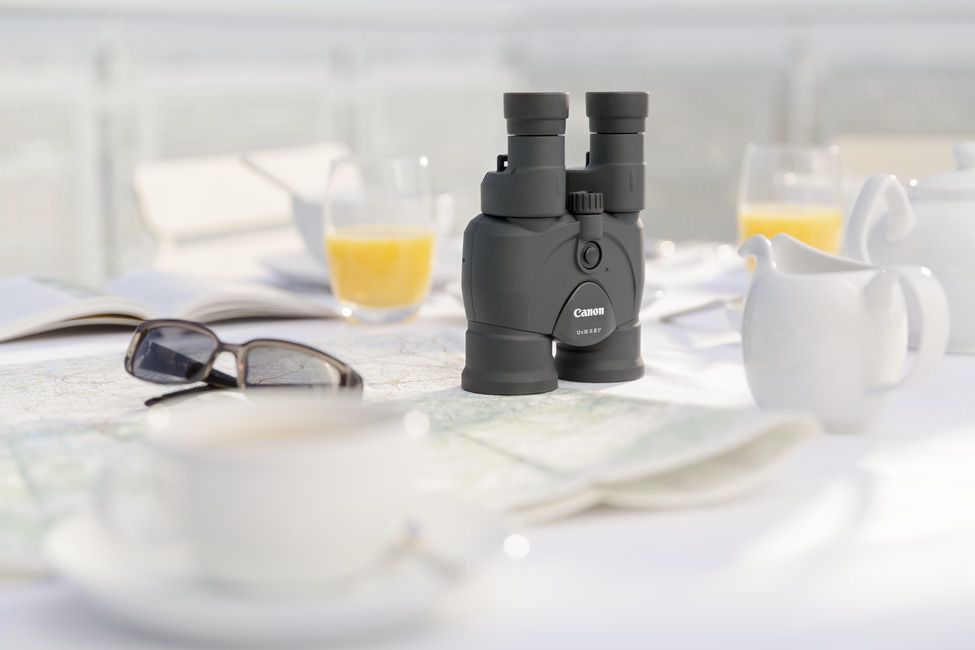 Canon Fernglas 12x36 IS III