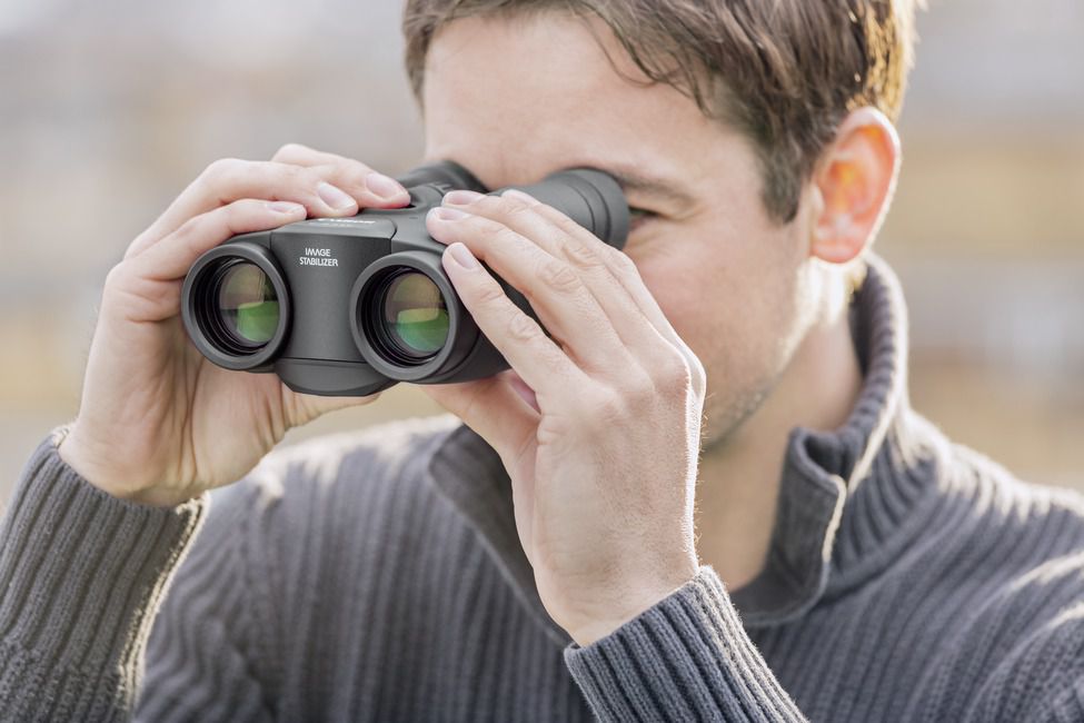 Canon Fernglas 10x30 IS II